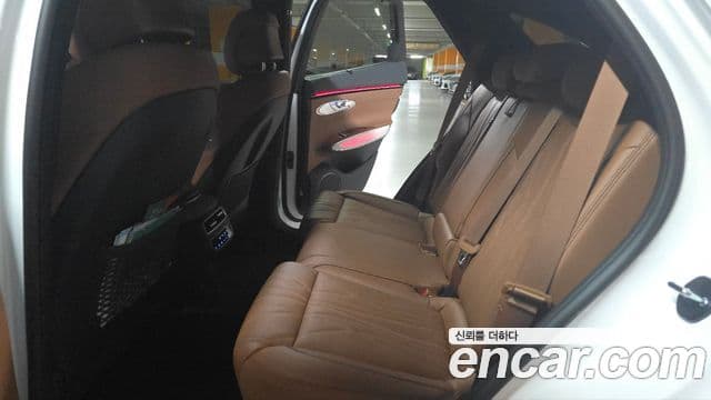 Genesis GV70, 2025 9