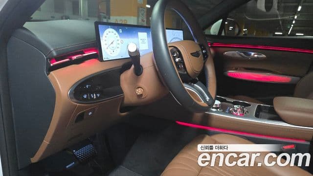 Genesis GV70, 2025 12