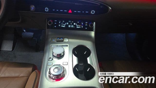 Genesis GV70, 2025 13