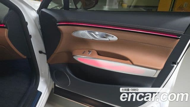 Genesis GV70, 2025 14