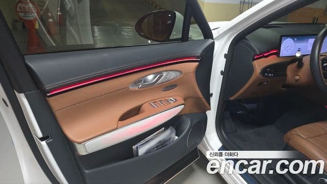 Genesis GV70, 2025 18