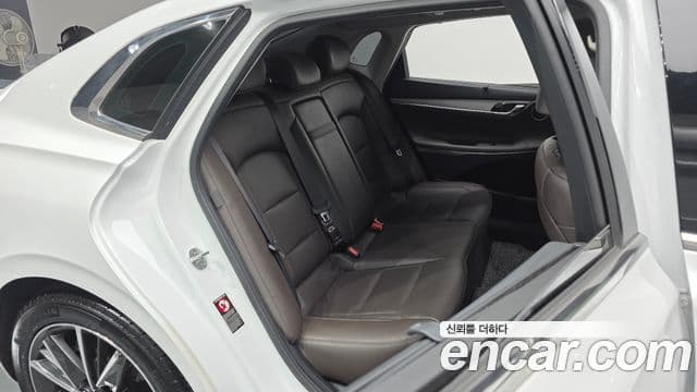 Hyundai The / новый New Grandeur IG Exclusive, 2020 12