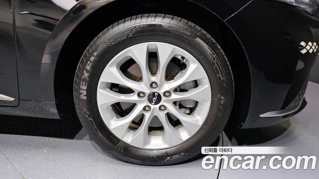 Kia K8 Trendy(арендный автомобиль), 2023 все фото