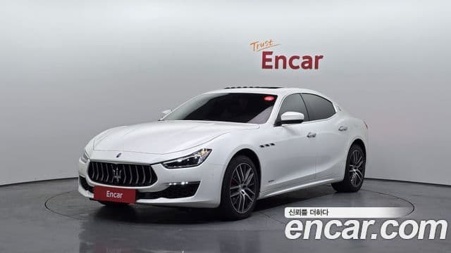 Maserati 기블리 3세대