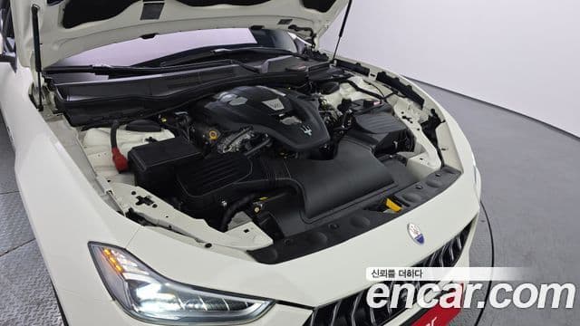 Maserati 기블리 3세대, 2020 6