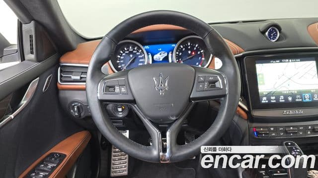 Maserati 기블리 3세대, 2020 13