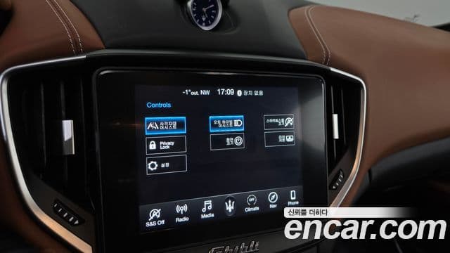 Maserati 기블리 3세대, 2020 15