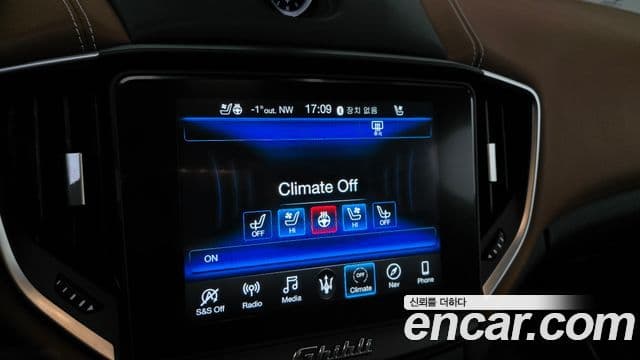 Maserati 기블리 3세대, 2020 16