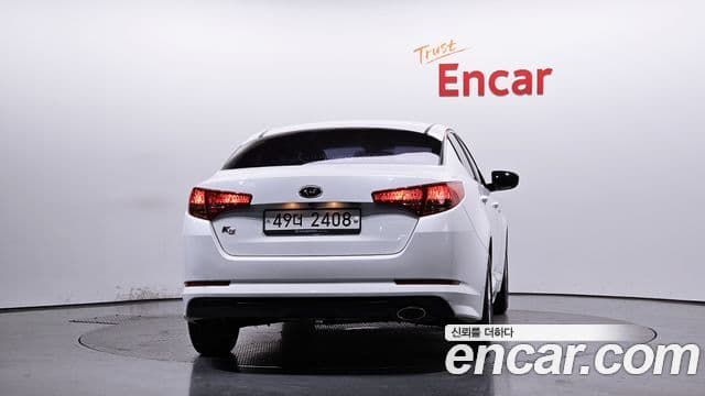 Kia K5 LPI Deluxe, 2012 4