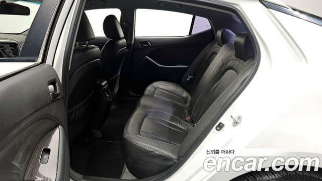 Kia K5 LPI Deluxe, 2012 12