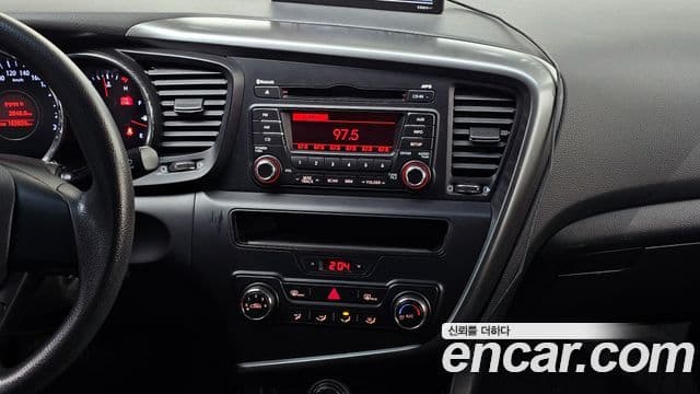 Kia K5 LPI Deluxe, 2012 16