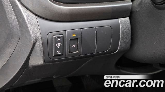 Kia K5 LPI Deluxe, 2012 18