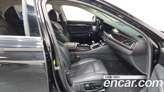 Genesis G90 Premium Luxury, 2019 11