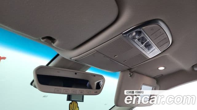 Genesis G90 Premium Luxury, 2019 18