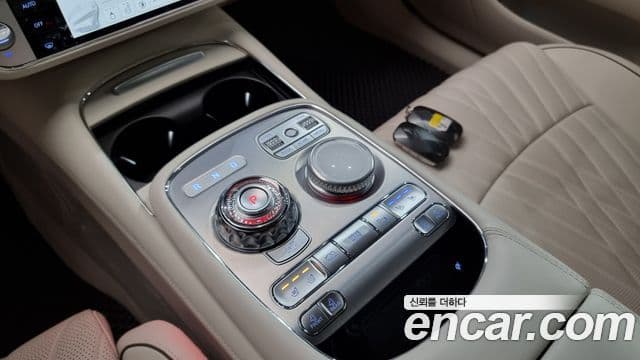 Genesis G90 (RS4) бензин 3.5 турбо AWD, 2025 9