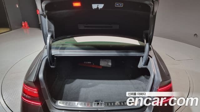 Genesis G90 (RS4) бензин 3.5 турбо AWD, 2025 20