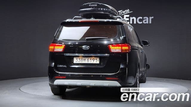 Kia All New Carnival Noblesse, 2017 4