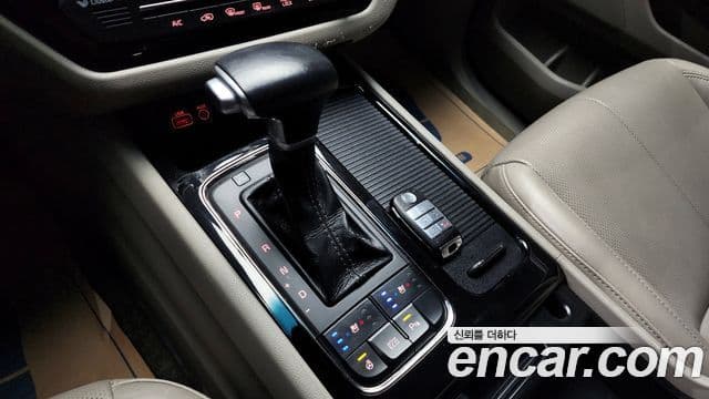 Kia All New Carnival Noblesse, 2017 9