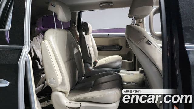 Kia All New Carnival Noblesse, 2017 12