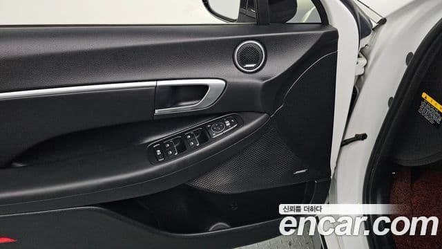 Hyundai Sonata (DN8) Premium Family, 2020 17