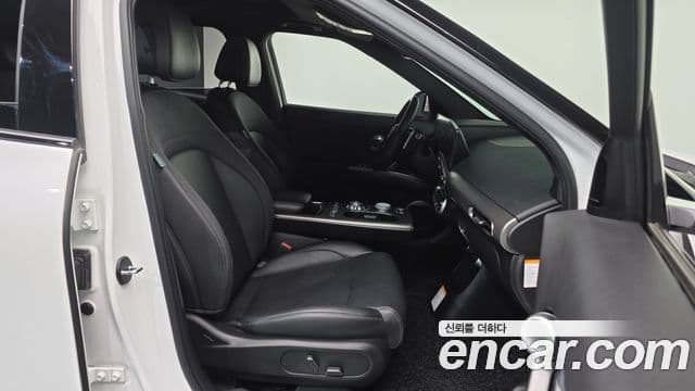 Genesis GV60 Standard, 2022 10