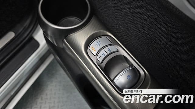 Genesis GV60 Standard, 2022 17