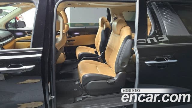 Kia Carnival 4세대 Signature, 2021 11