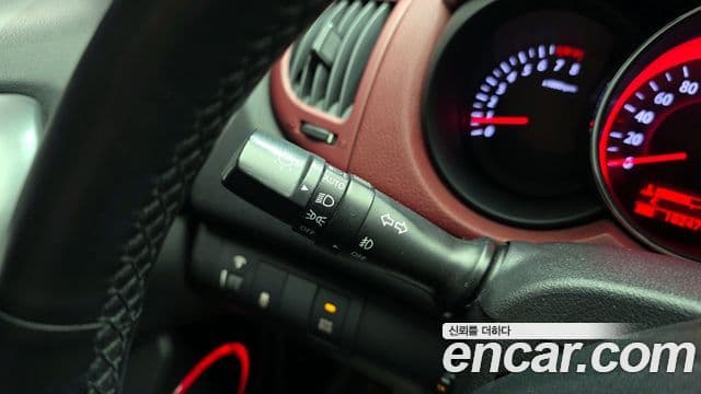 Kia Forte купе Prestige, 2013 16