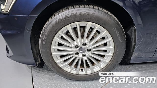 Audi A6 (C8) Premium, 2020 все фото