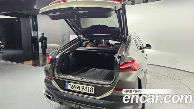 BMW X6 (G06) xDrive40i M Sport, 2022 20