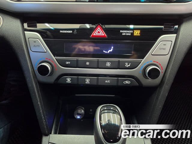 Hyundai Avante AD Premium, 2017 12