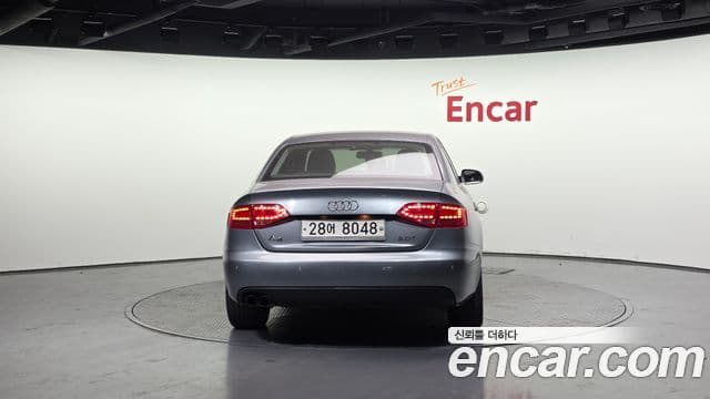 Audi New A4 B8, 2011 4