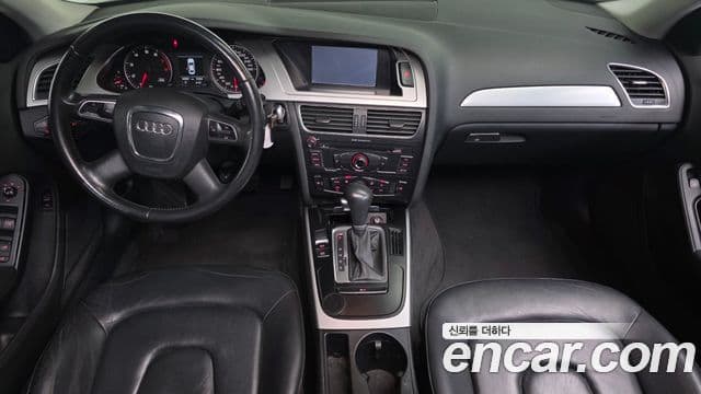 Audi New A4 B8, 2011 7