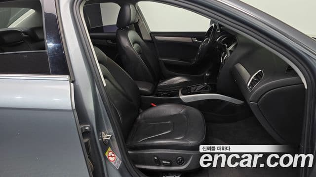 Audi New A4 B8, 2011 11