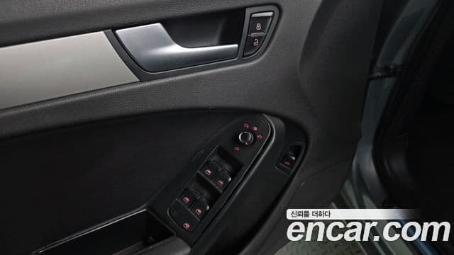 Audi New A4 B8, 2011 16