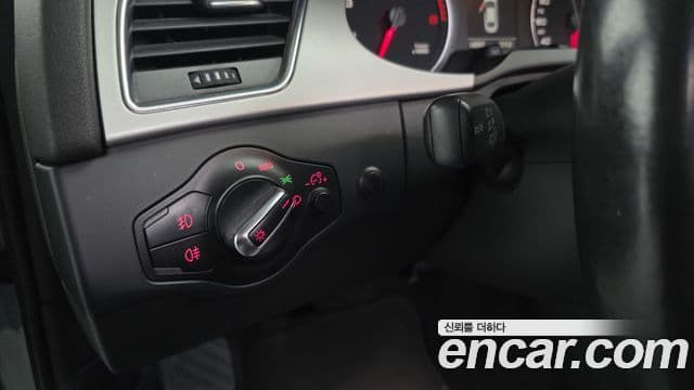 Audi New A4 B8, 2011 18