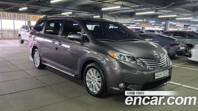 Toyota Sienna, 2017 3