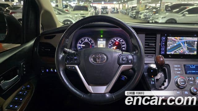 Toyota Sienna, 2017 8
