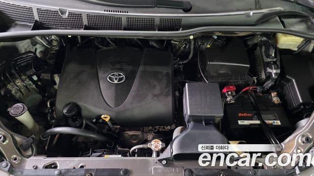 Toyota Sienna, 2017 11