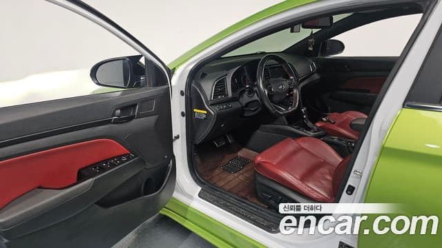 Hyundai Avante AD Extreme Selection, 2018 10