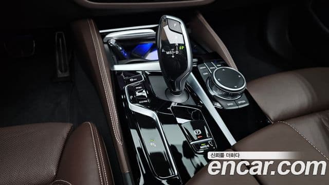 BMW 5시리즈 (G30) 530i M Sport, 2023 9