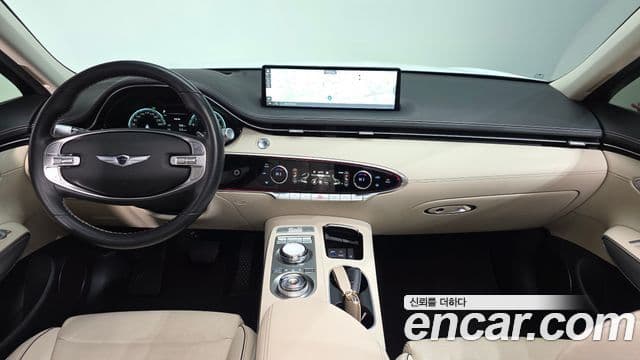 Genesis GV70, 2022 7