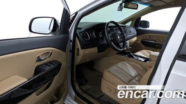 Kia The / новый New Carnival Special, 2019 10