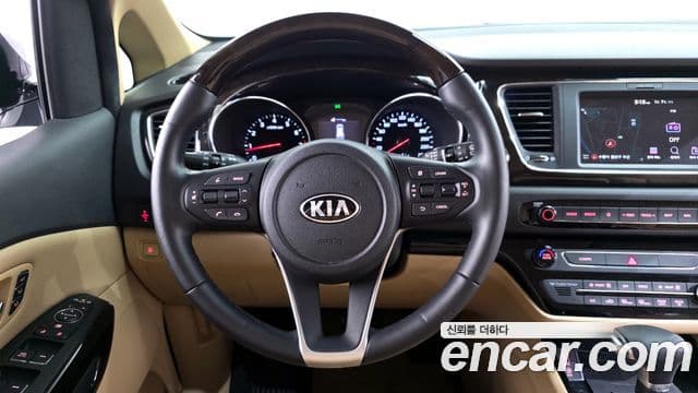 Kia The / новый New Carnival Special, 2019 13