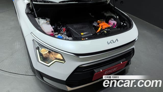 Kia D All New Niro Prestige, 2022 6