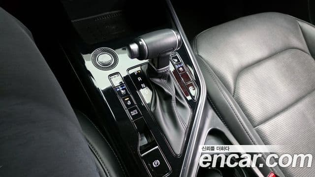 Kia D All New Niro Prestige, 2022 9