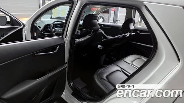 Kia D All New Niro Prestige, 2022 11