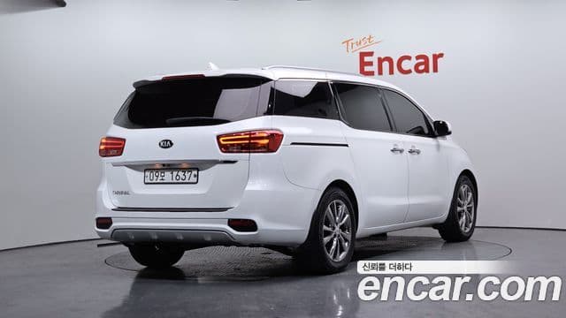 Kia The / новый New Carnival Prestige, 2019 2