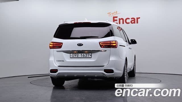 Kia The / новый New Carnival Prestige, 2019 4