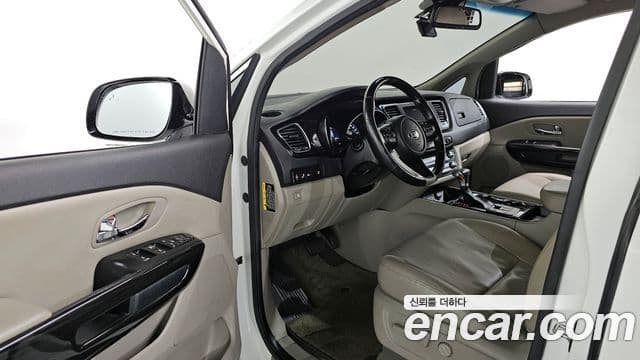 Kia The / новый New Carnival Prestige, 2019 11